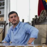 Deportan a dos extranjeros vinculados a presuntas estructuras delictivas internacionales
