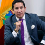 Fiscalía allana oficinas de la Policía por presunto cohecho en compra de uniformes de cadetes