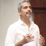 España aprueba regularización para medio millón de migrantes desde el 16 de abril