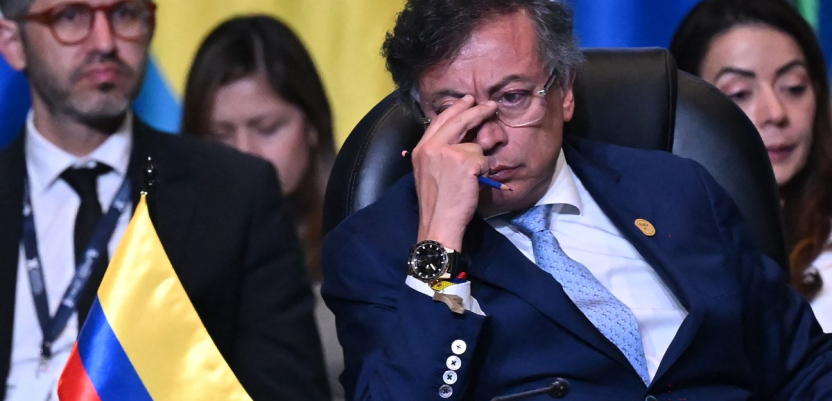 Petro anuncia demanda penal contra Noboa por "calumnia" y justifica su visita a Manta