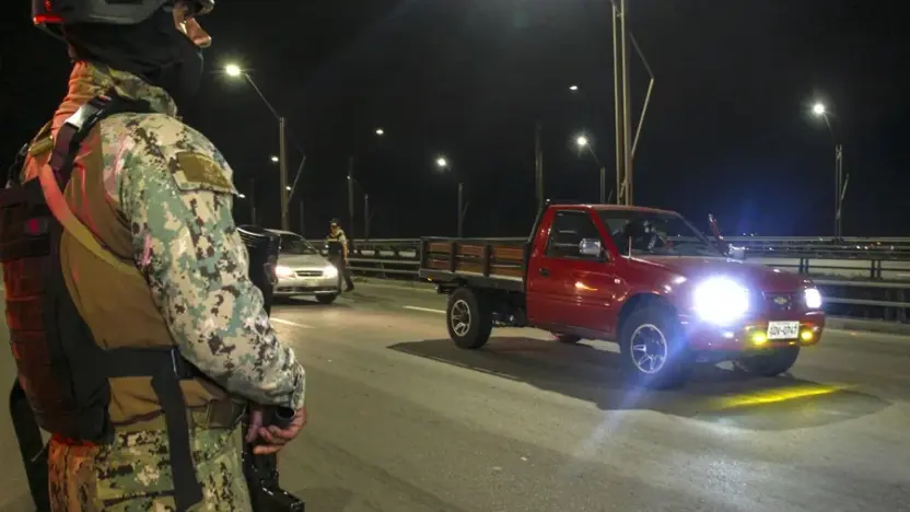 Cámara de Comercio de Quito propone ajustar toque de queda con horarios diferenciados