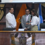 Choque entre bus y tanquero en vía a la Costa deja al menos tres muertos y 15 heridos