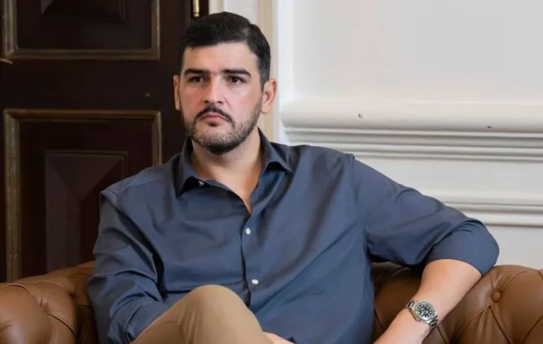 Comisión califica pedido de remoción contra Aquiles Alvarez