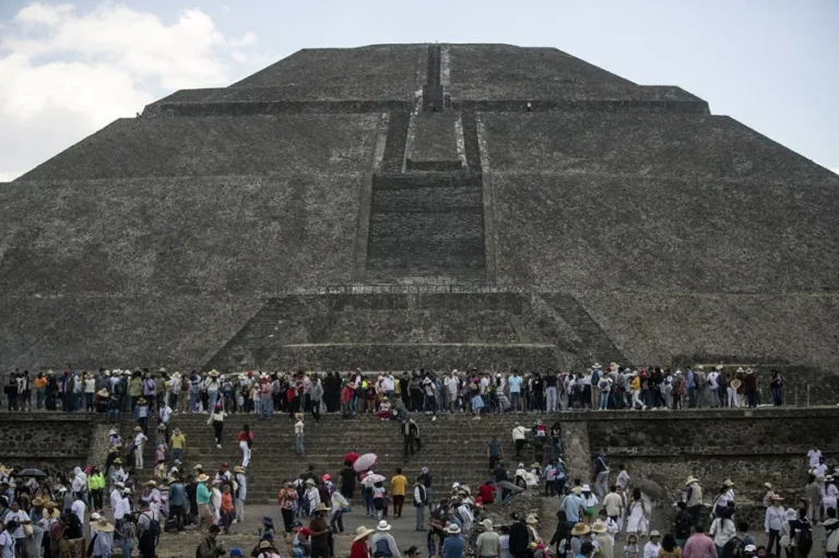 Tiroteo en la zona arqueológica de Teotihuacán deja una turista canadiense muerta y varios heridos
