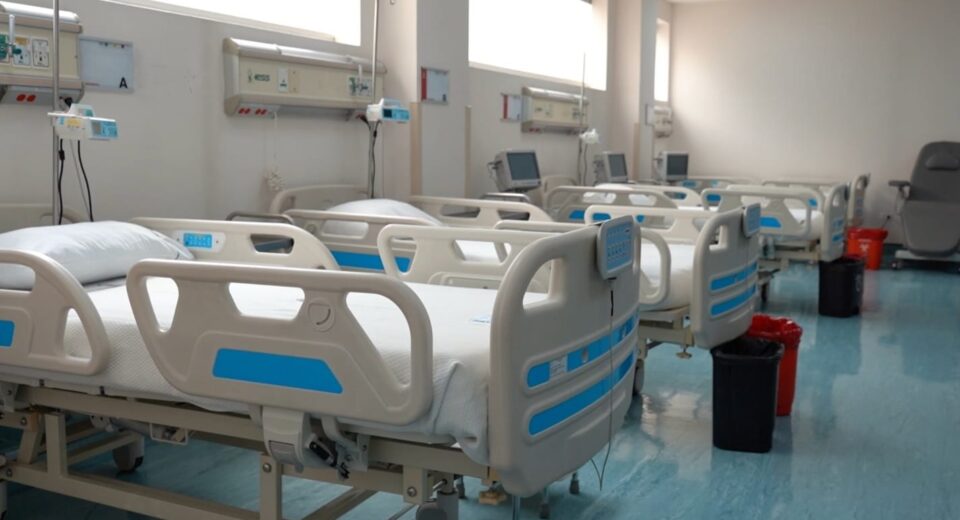 IESS invierte más de USD 1,9 millones en 500 camas hospitalarias para 15 unidades médicas