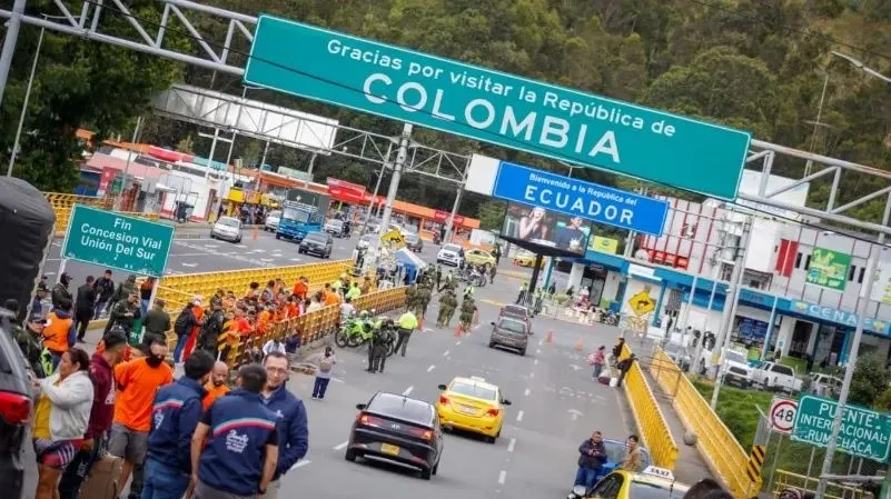 Ecuador eleva al 100% la tasa de seguridad a importaciones desde Colombia