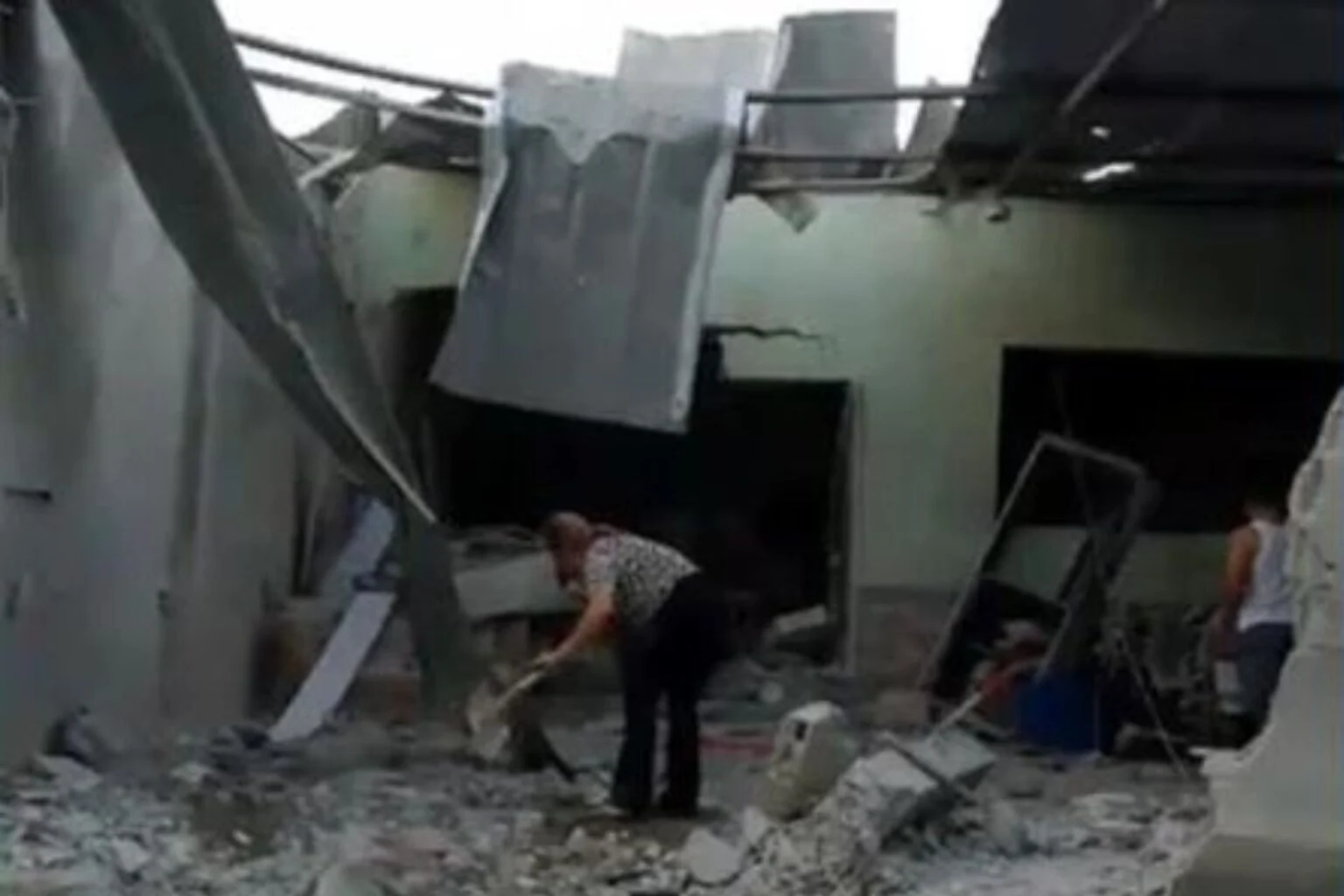 Explosión en Quevedo deja tres muertos y cuatro heridos tras ataque a viviendas