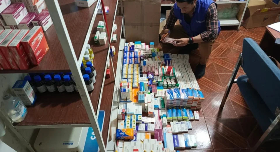 Arcsa actualiza listado de medicamentos de venta libre en Ecuador