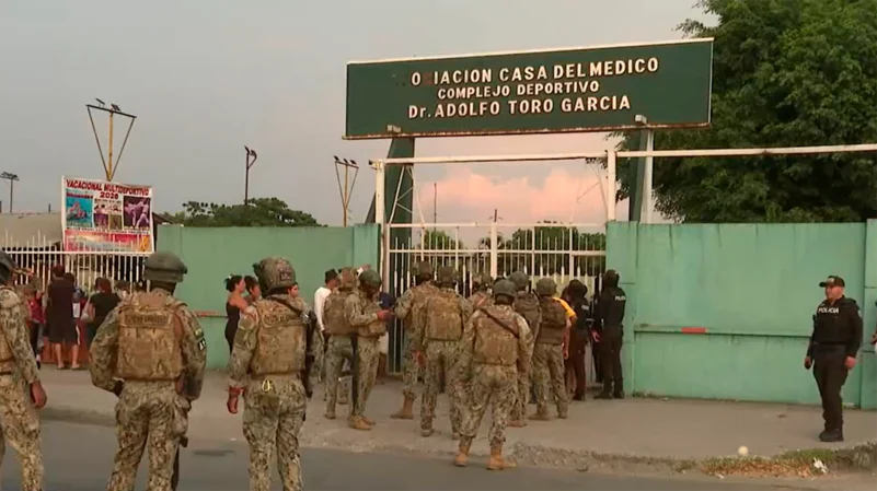 Ataque armado en complejo deportivo deja dos muertos y siete heridos en el sur de Guayaquil