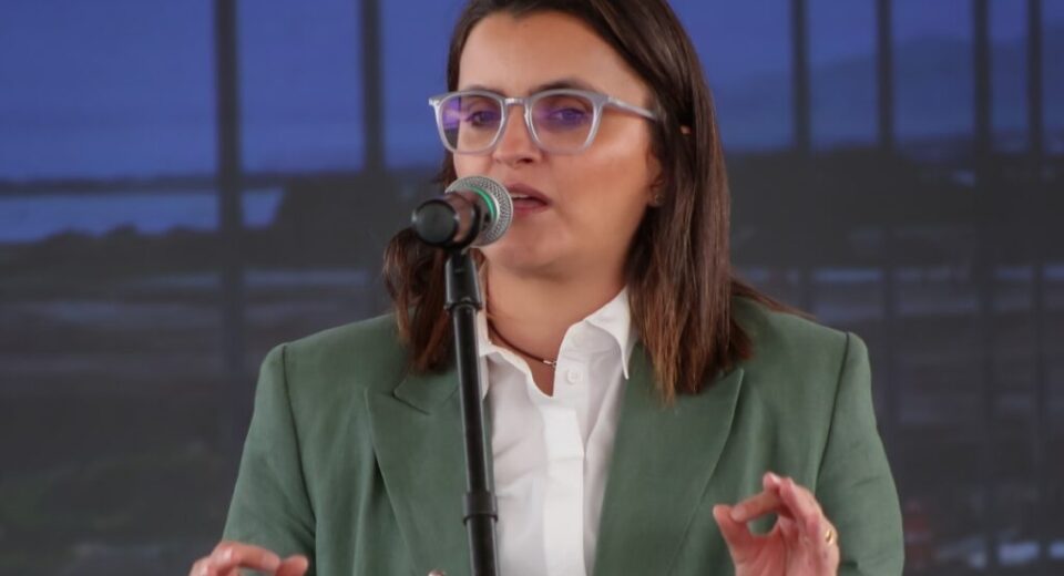 Noboa ratifica funciones de la Vicepresidenta Pinto en comité contra la desnutrición infantil