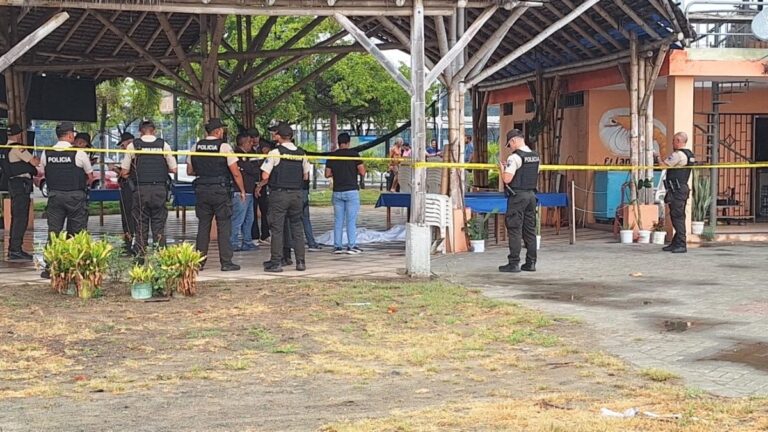 Ataque armado en el parque El Marisco de Manta deja un hombre muerto en último día del feriado