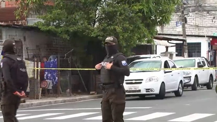 Nuevo ataque armado en suburbio de Guayaquil causa temor en medio del toque de queda