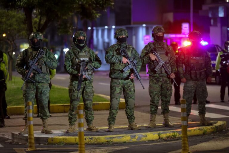 Gobierno ratifica toque de queda y desmiente cambios en horarios