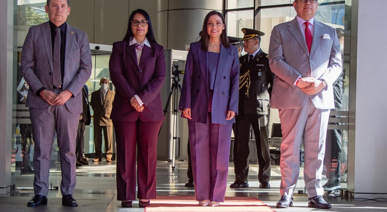 Mercedes Caicedo es recibida en el Consejo de la Judicatura como nueva presidenta del organismo