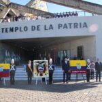 Para elegir alcaldes, papeleta gris y café para prefectos