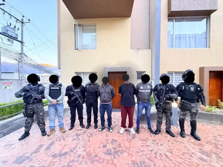 Capturan en Quito a dos estadounidenses buscados por narcotráfico