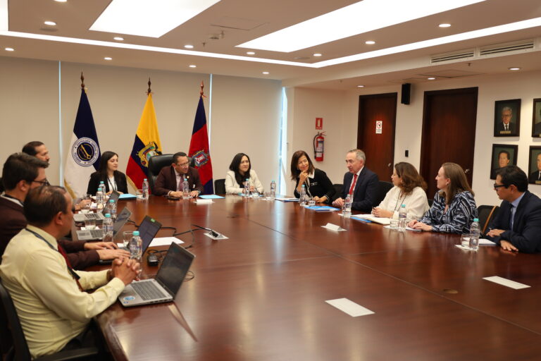 UNOPS fortalece cooperación con Ecuador para impulsar proyectos de desarrollo sostenible