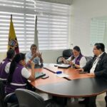 Militares decomisan USD 180.000 falsos durante operativo en Manabí