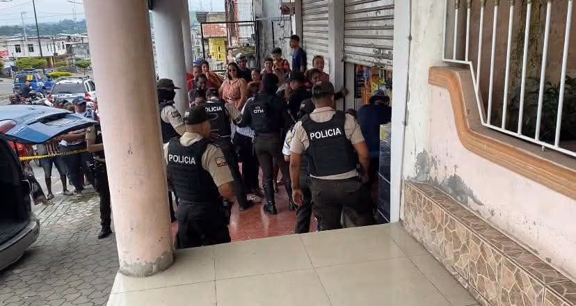Esmeraldas: asesinan a un hombre dentro de una ferretería en Quinindé