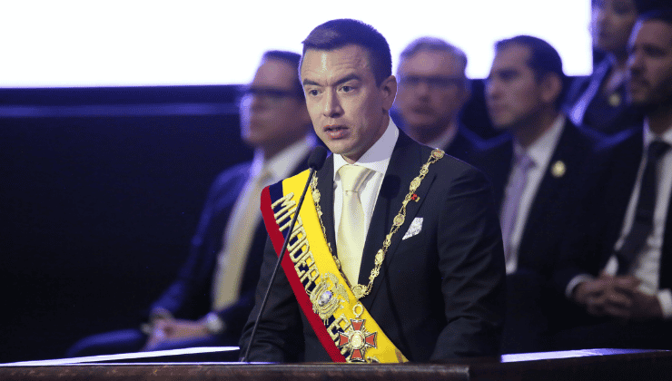 Noboa presentó su informe ante la Asamblea Nacional