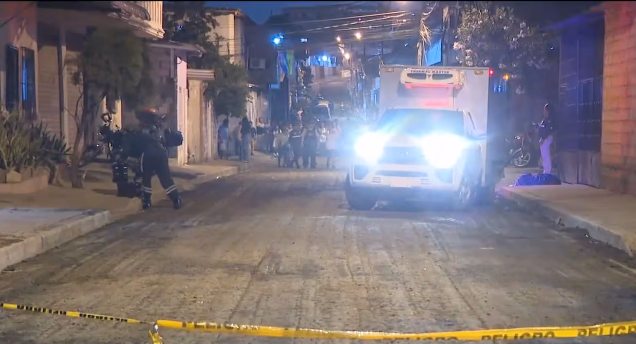 Adolescente de 14 años es asesinado a tiros en el norte de Guayaquil