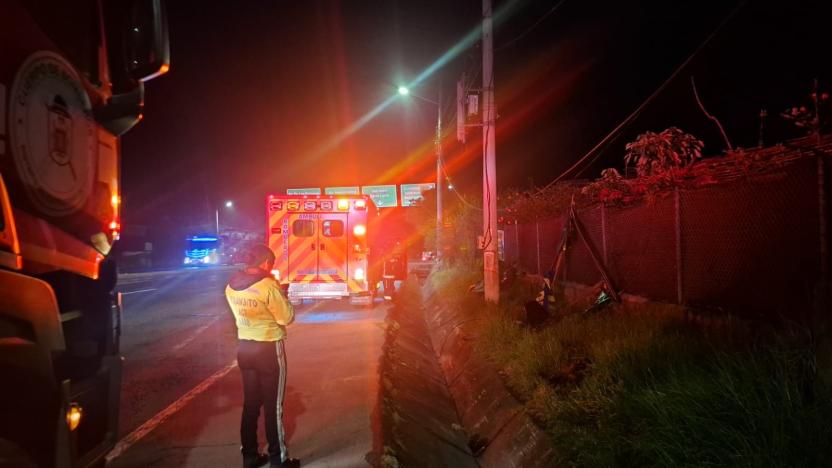 Motociclista muere en siniestro de tránsito en av. Simón Bolívar, en Quito