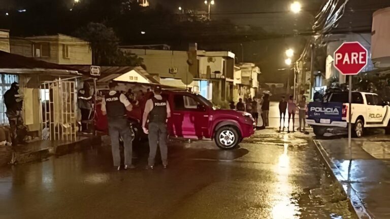 Tres jóvenes asesinados en vivienda de Esmeraldas