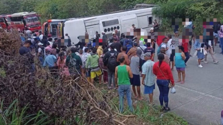Dos personas mueren en otro siniestro de tránsito