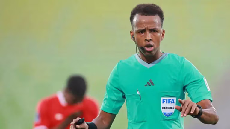EE.UU. niega ingreso y deporta a árbitro somalí designado para el Mundial