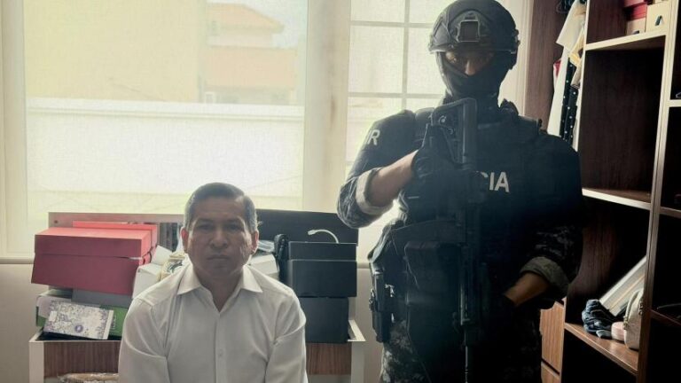 Detienen al alcalde de Machala