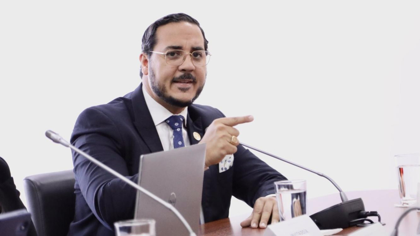 Aquiles Álvarez propone a su abogado David Norero para la Alcaldía de Guayaquil