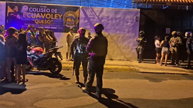 Portoviejo: balacera en coliseo de ecuavóley deja dos muertos