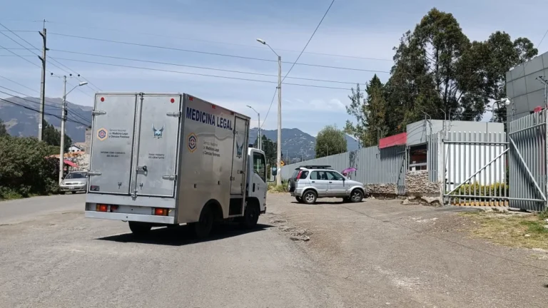 Hallan siete cuerpos calcinados en Cañar