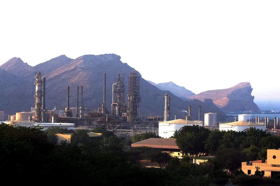 Petróleo se dispara tras nuevos ataques contra Irán