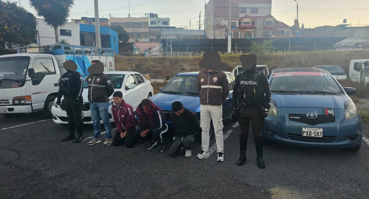 Desarticulan célula de Los Lobos en Ambato