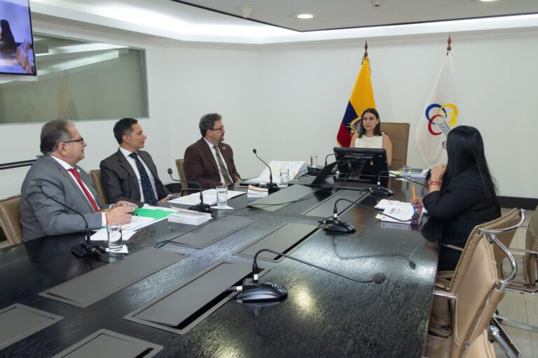 Suspenden a jueces que revocaron prisión preventiva de Aquiles Álvarez
