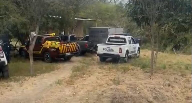 Hallan cuerpos descuartizados y enterrados en Portoviejo