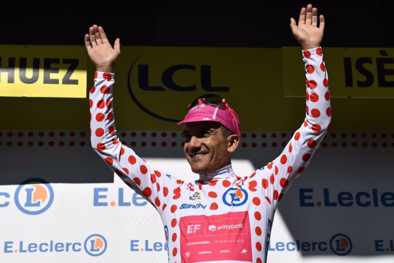 Carapaz, el nuevo rey de la montaña en Tour de Francia