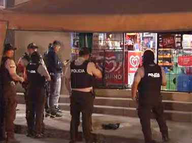 Guayaquil: colocan explosivo en tienda de Montebello