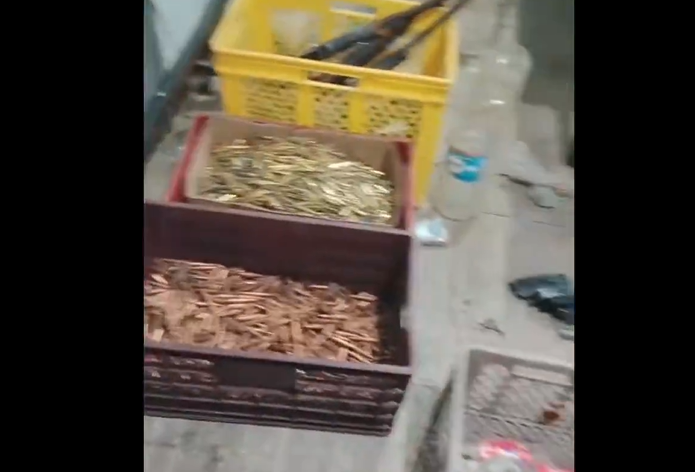 Hallan arsenal oculto en Penitenciaría del Litoral