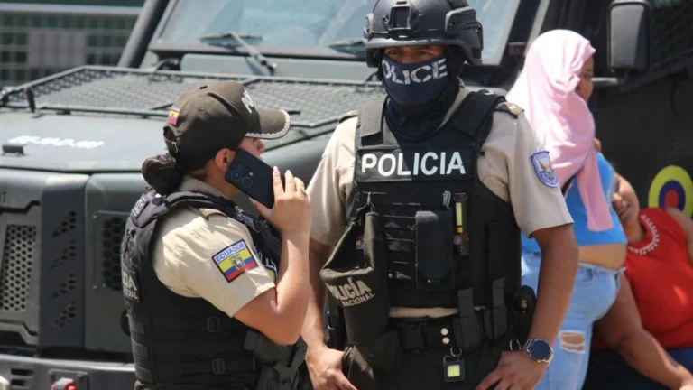 Balacera cerca de una escuela deja dos muertos en Esmeraldas
