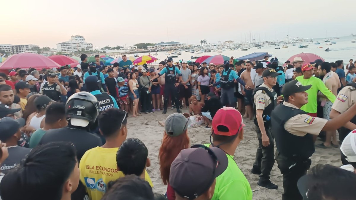 Hombre es asesinado a tiros en playa de Salinas