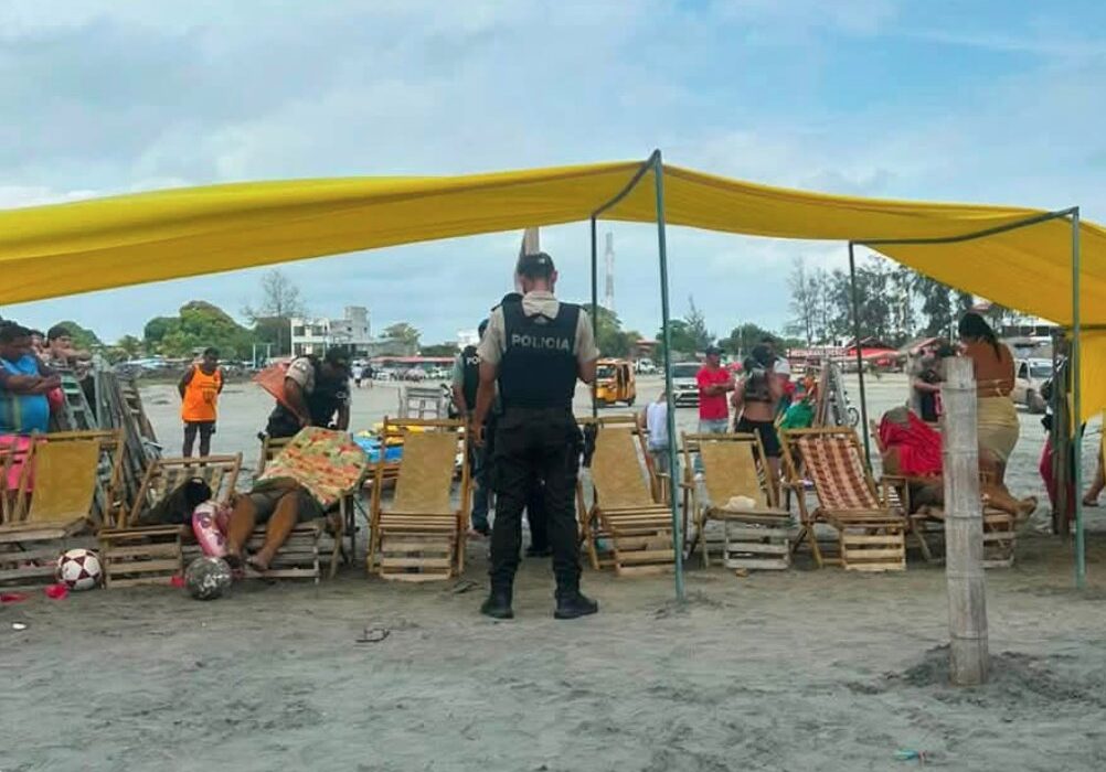 Ataque armado en playa de Cojimíes deja tres muertos