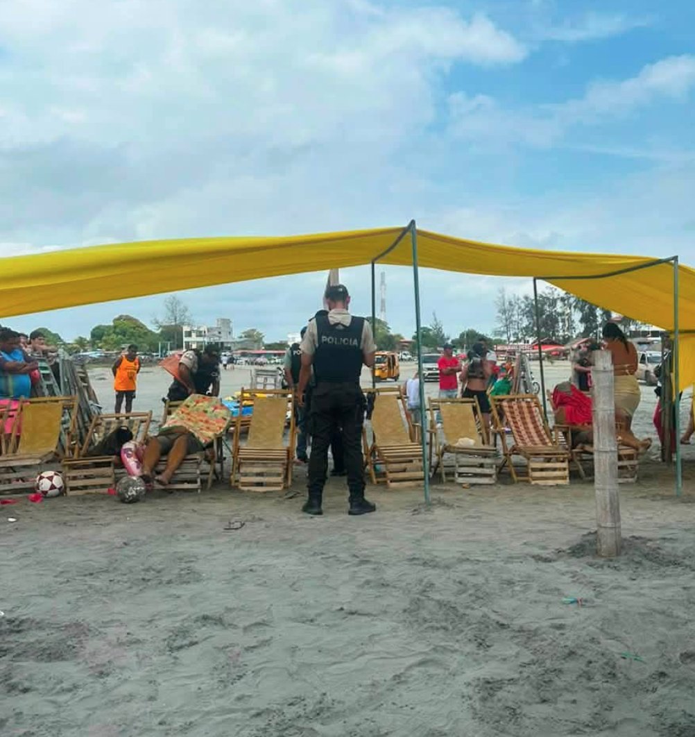 Ataque armado en playa de Cojimíes deja tres muertos
