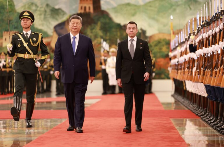 Noboa inicia agenda en China con reunión con Xi Jinping