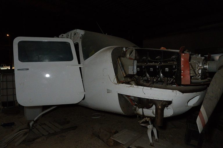 Los Lobos movían droga en carros con doble fondo y avionetas hacia México