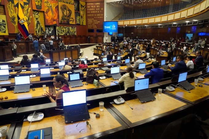 Ley Antimafias supera primer debate en la Asamblea