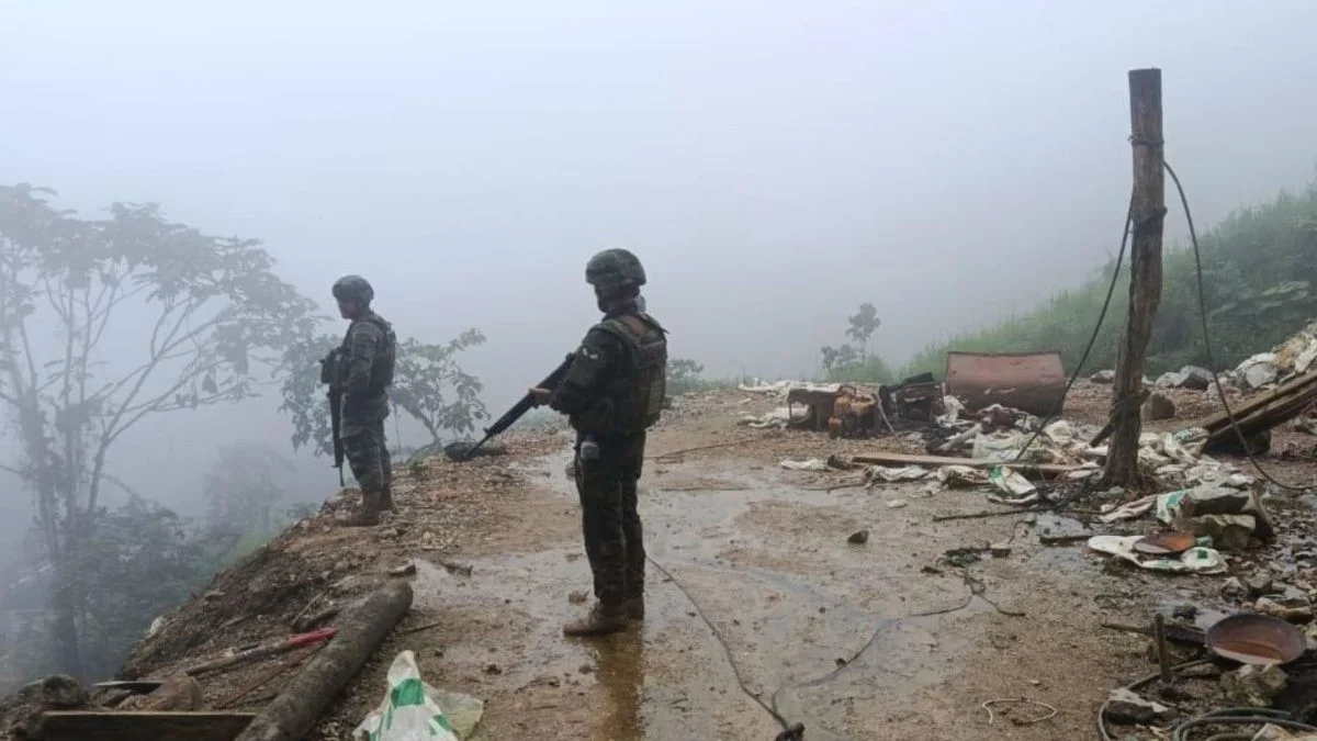 Hallan ocho cuerpos decapitados cerca de una mina en Pucará