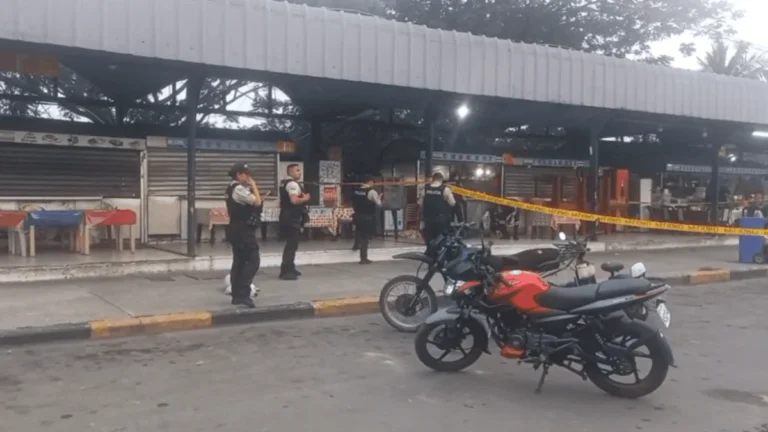 Mujer es asesinada en paradero turístico en Chongón