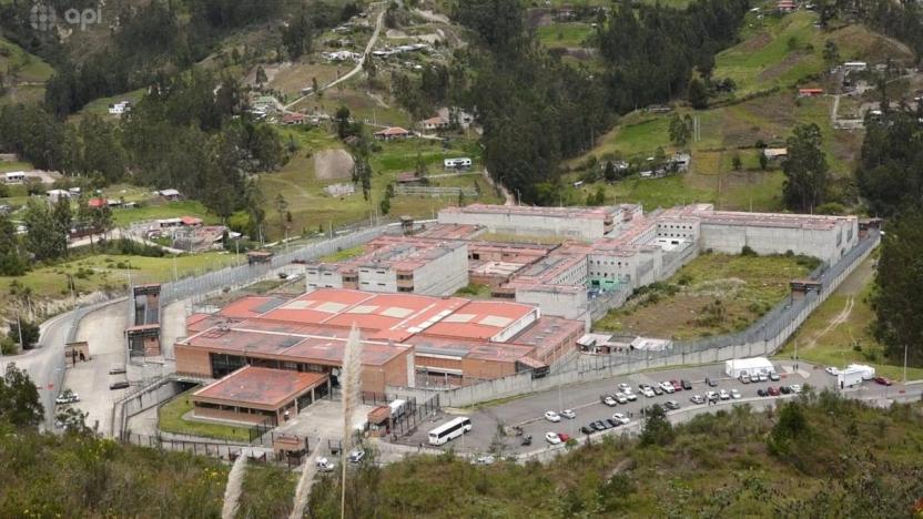 Dos PPL escapan de la cárcel de Turi